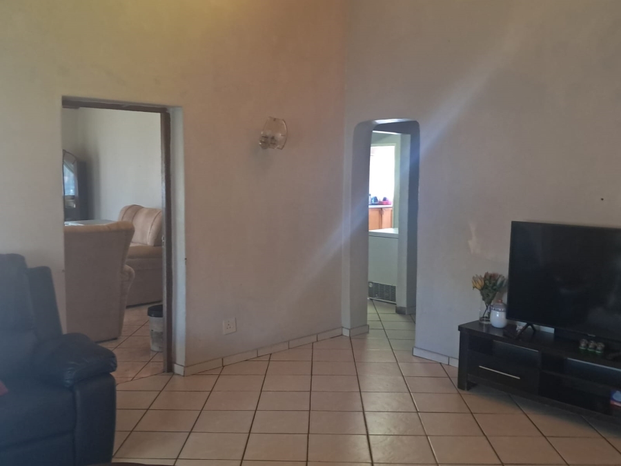 5 Bedroom Property for Sale in Brits North West